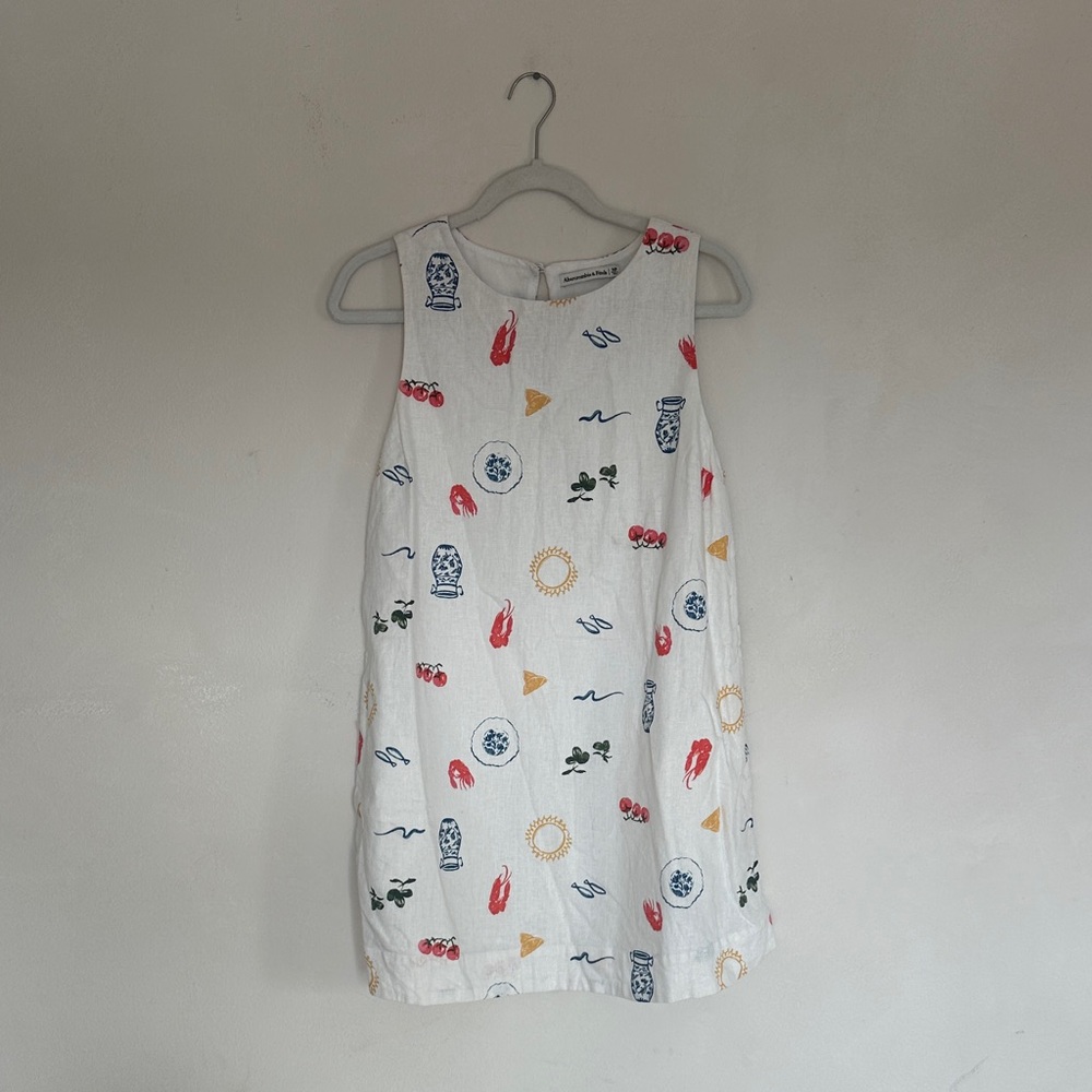 Abercrombie + Fitch Coastal Linen Dress
